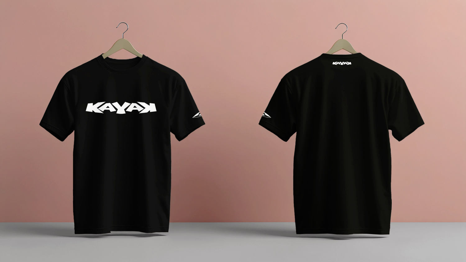 T-SHIRT NERA  - LOGO BIANCO